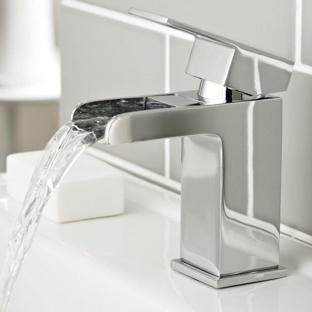 Phase Mono Basin Mixer